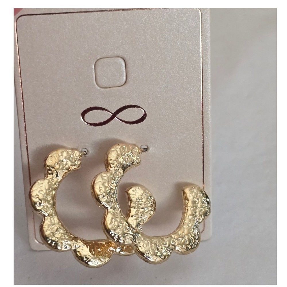 Gold Hammered Scalloped Hoop Earrings New